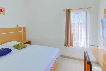 Urbanview Hotel Bundaran Besar Palangkaraya By Reddoorz