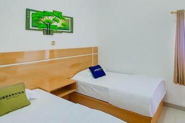 Urbanview Hotel Bundaran Besar Palangkaraya By Reddoorz