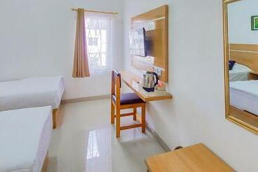 Urbanview Hotel Bundaran Besar Palangkaraya By Reddoorz