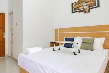 Urbanview Hotel Bundaran Besar Palangkaraya By Reddoorz