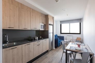 ユースホステル Micampus Santander Student Residence