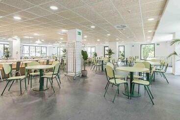 هاستل Micampus Santander Student Residence