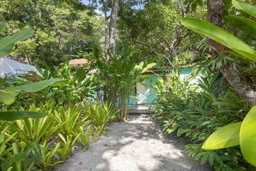 پانسیون Pousada Villa Serena