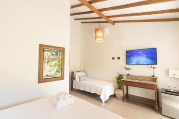 پانسیون Pousada Villa Serena