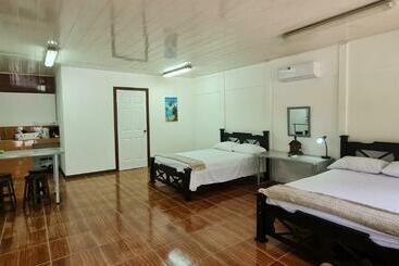 Sleep&go! Two Rooms Four Beds Double A C Siquirres Centro - Siquirres