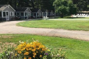 هتل Elmwood Motor Court
