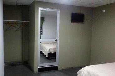 پانسیون Hospedaje Tirol Lodging Spa