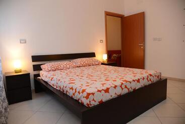 پانسیون Jonico Guest House