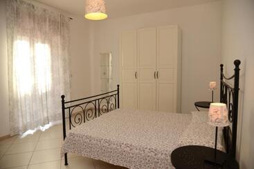 پانسیون Jonico Guest House