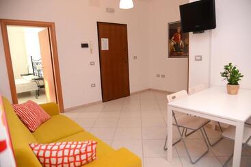 پانسیون Jonico Guest House