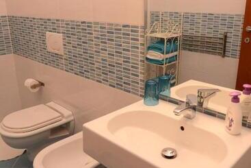 پانسیون Jonico Guest House