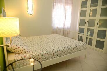 پانسیون Jonico Guest House