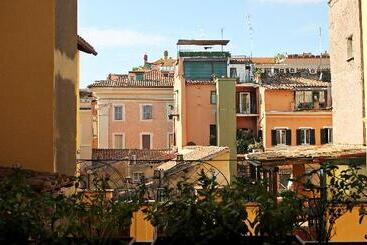 Guesthouse O Affittacamere Irooms Pantheon - Trevignano Romano