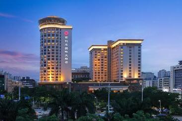 هتل Shenzhen Baolilai International