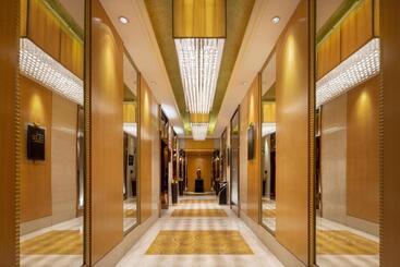هتل Shenzhen Baolilai International