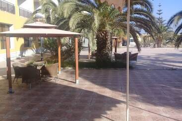 هتل El Mouahidine