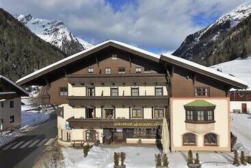 Otel Gasthof Liesele Sonne