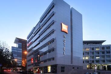 هتل Ibis Lisboa Parque Das Nações