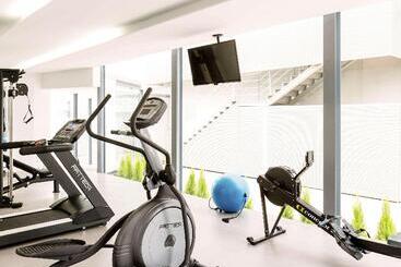 هتل Ibis Lisboa Parque Das Nações