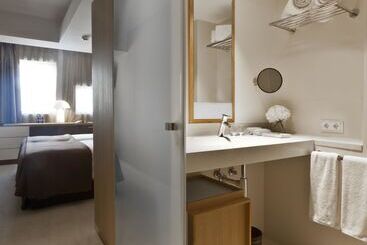 Leonardo Boutique Hotel Mallorca Port Portals   Adults Only