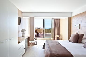 Leonardo Boutique Hotel Mallorca Port Portals   Adults Only