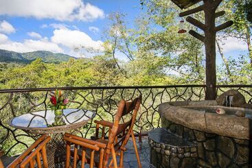 Peace Lodge - Heredia