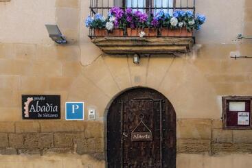 هتل Posada Abadia De Sietamo