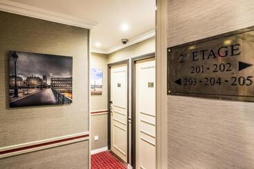 هتل Hôtel 85 Saint Honore