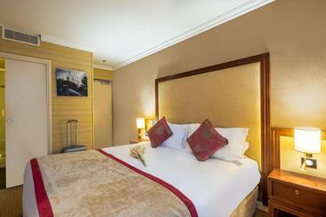 هتل Hôtel 85 Saint Honore