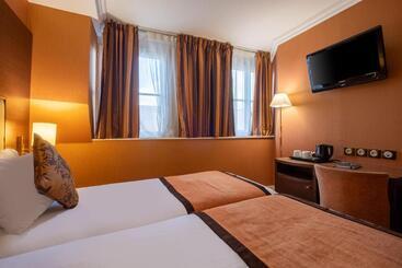هتل Hôtel 85 Saint Honore