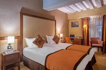هتل Hôtel 85 Saint Honore
