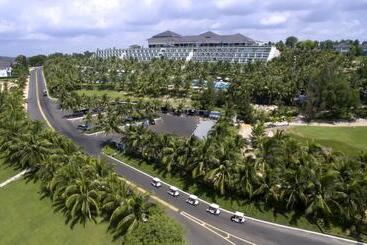 هتل Sea Links Beach
