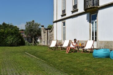 هتل Solar Egas Moniz Charming House & Local Experiences