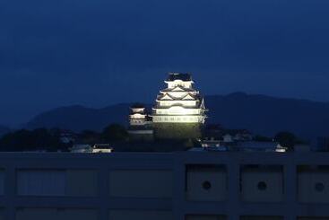 هتل Wing International Himeji