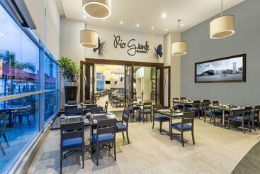 هتل Wyndham Guayaquil, Puerto Santa Ana