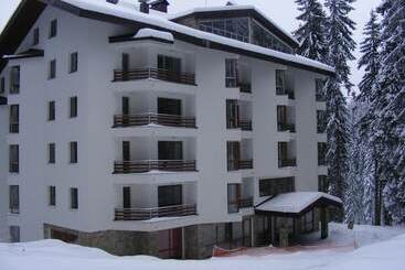 Iceberg Apart Hotel & Spa