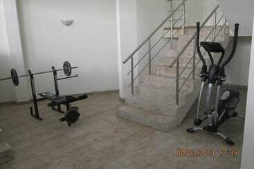 Iceberg Apart Hotel & Spa