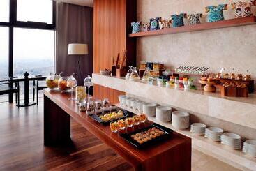 Istanbul Marriott Hotel Sisli