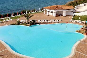 Le Maree Resort
