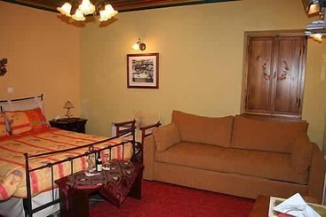 پانسیون Nikolas Guesthouse
