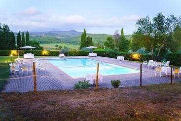 Pian Dei Mucini Resort