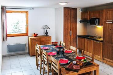 Residence Nemea L Aigle Bleu