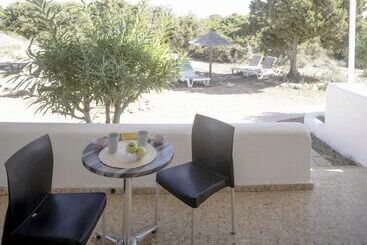 Roquetes Bungalows   Formentera Break