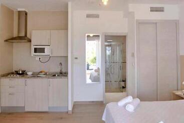 Roquetes Bungalows   Formentera Break