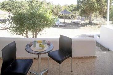 Roquetes Bungalows   Formentera Break