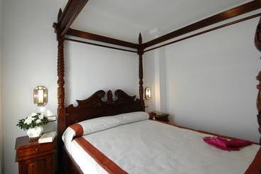 Apartamentos El Tranco Del Mar