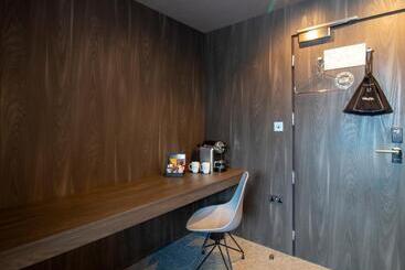 Bloc Hotel London Gatwick Airport
