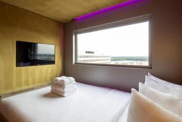 Bloc Hotel London Gatwick Airport