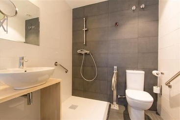 مسافرخانه Bilbao City Rooms