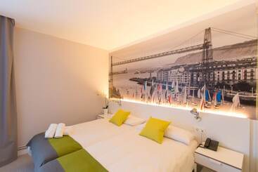مسافرخانه Bilbao City Rooms